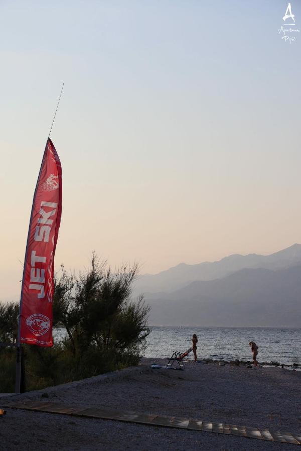 Apartmani Prpic Ražanac Buitenkant foto
