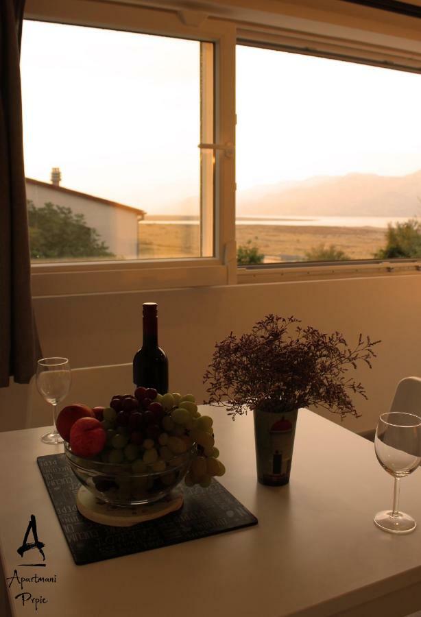 Apartmani Prpic Ražanac Buitenkant foto